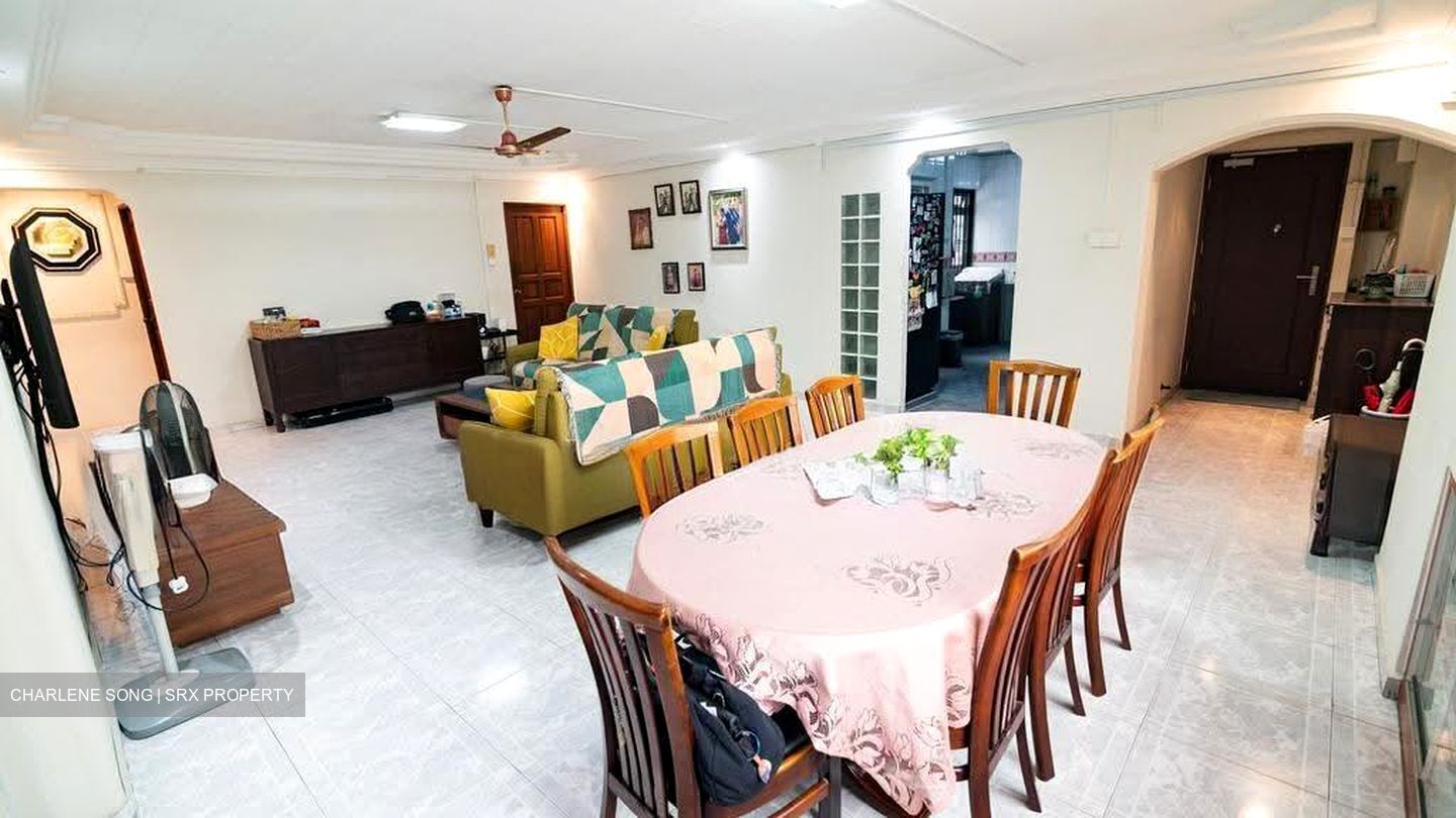 Blk 516 Serangoon North Avenue 4 (Serangoon), HDB Executive #619903161